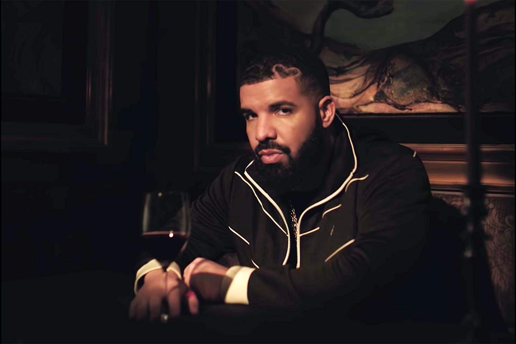 Drake Becomes First Artist in History To Have 3 Songs Debut in Top 3 on Bil...